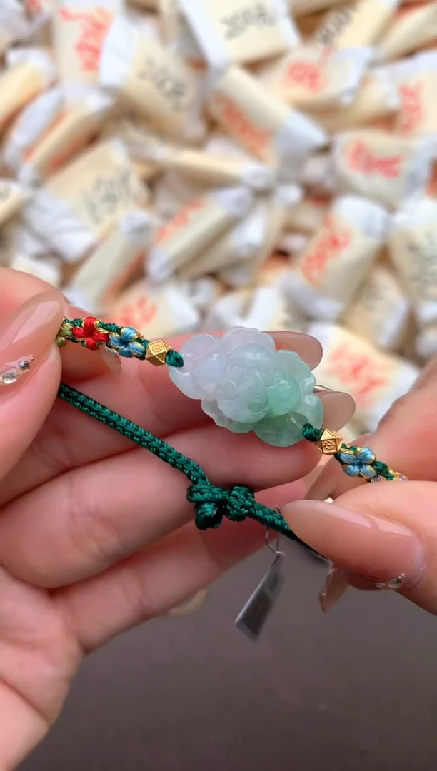 【闪购商品】翡翠手绳未镶嵌—