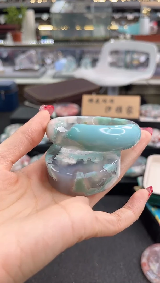 未镶嵌手镯石英质玉55圈口（赠品镯心）