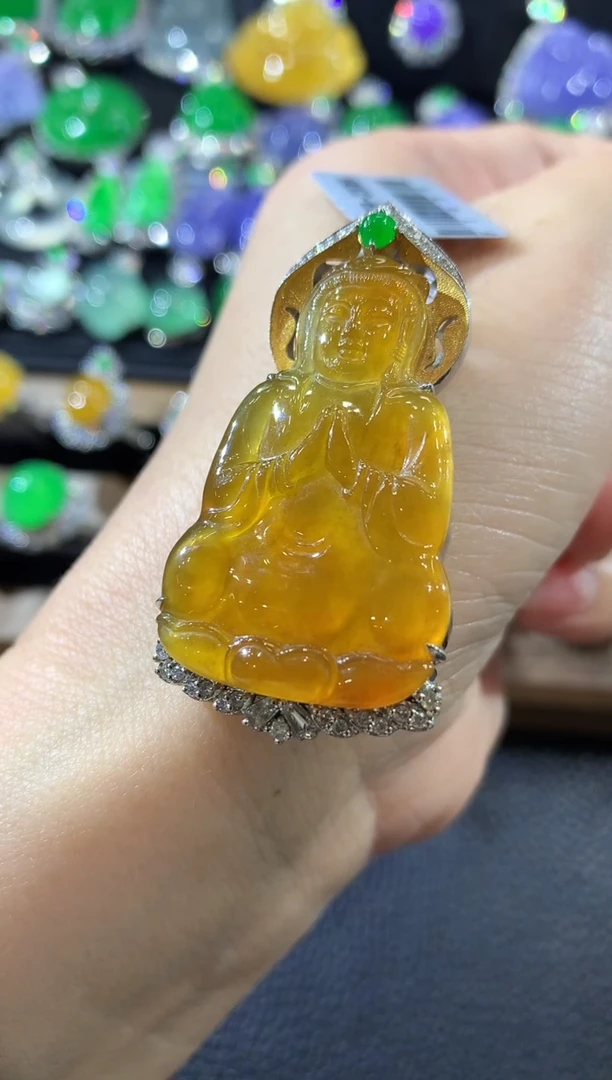 吊坠(不含链)18K金镶嵌翡翠C62