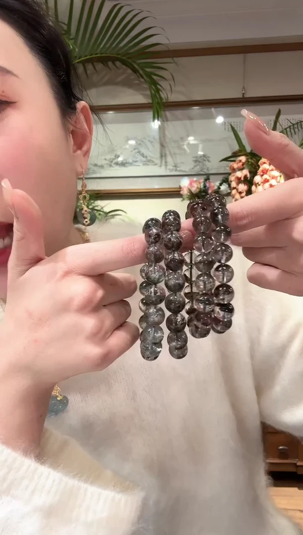 【闪购商品】水晶手链未镶嵌多样性发其一