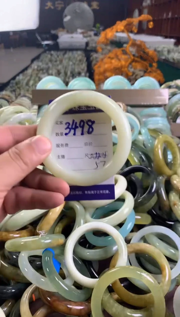 未镶嵌蛇纹石玉手镯3498
