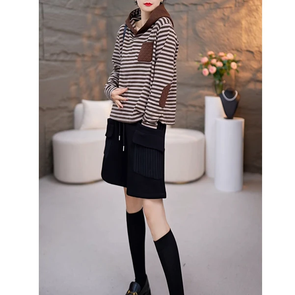 冬季新款洋气条纹连帽衫休闲气质百搭上衣时尚减龄显瘦卫衣8363
