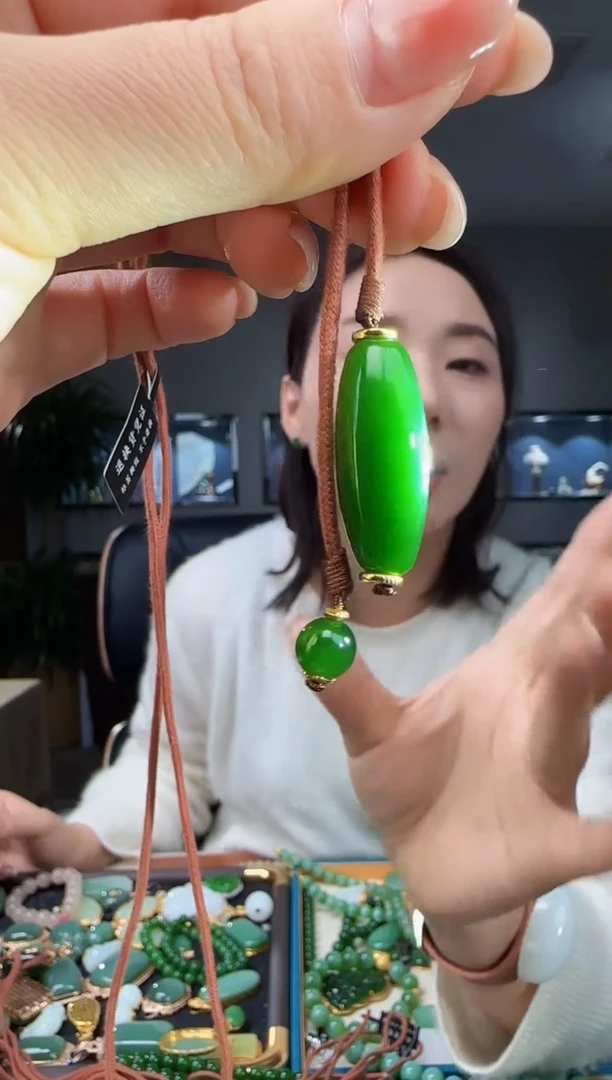 吊坠(不含链)未镶嵌和田玉1