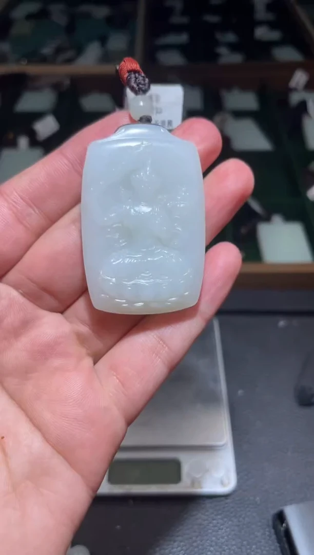 定制和田玉精品挂件