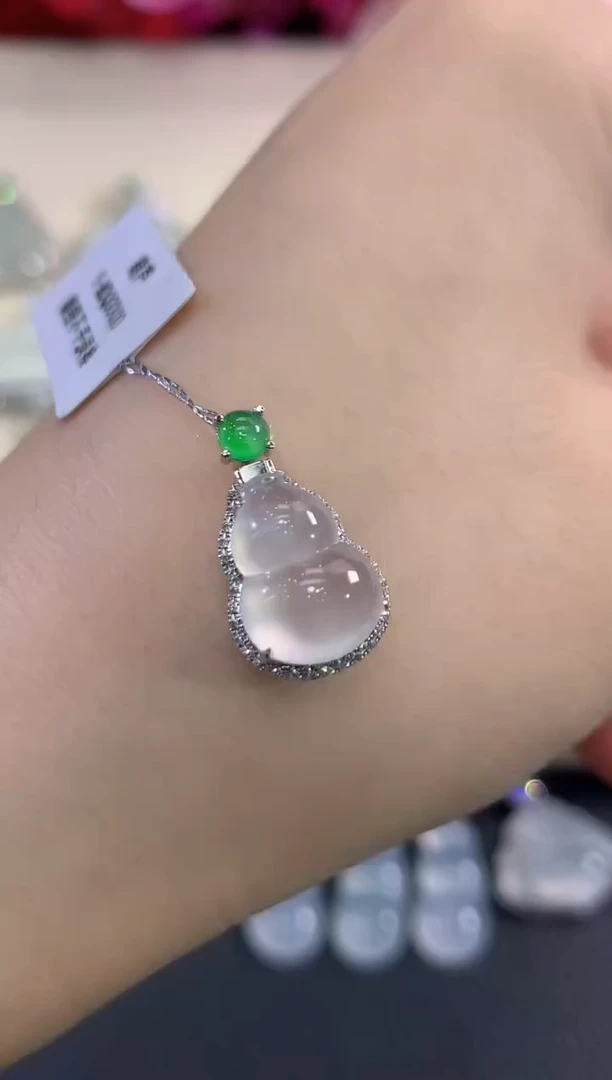 吊坠(不含链)18K金镶嵌翡翠b46多样性一件发2