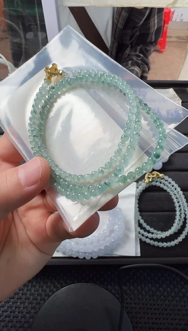 定制翡翠未镶嵌缅甸天然翡翠A货