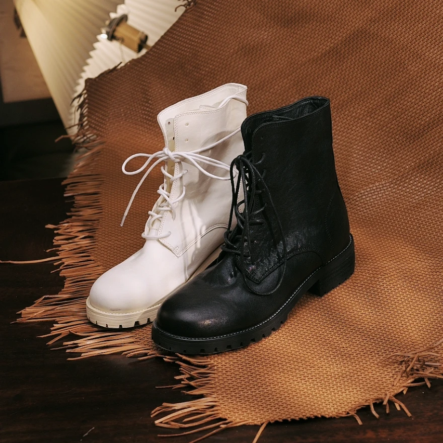 XY-秋季新款20TD06GUI05纯色马皮复古短靴跟高3.5cm