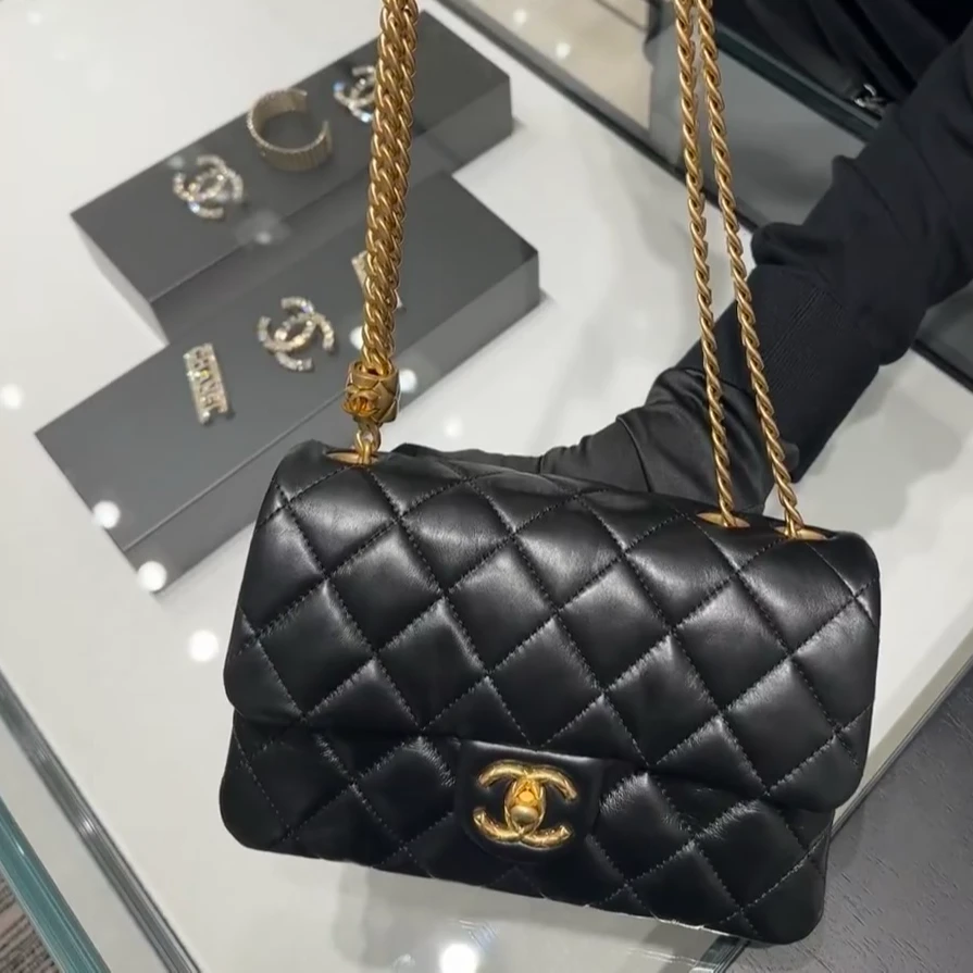 99新 Chanel/香奈儿 3211|香奈儿金柱风琴斜挎包黑金芯片新款