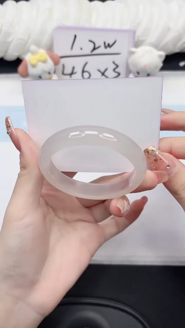 未镶嵌手镯石英质玉89-56