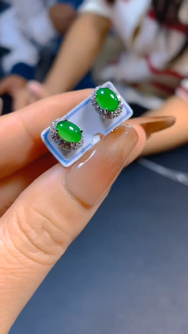 【闪购商品】翡翠耳饰未镶嵌0800073944多样性发一