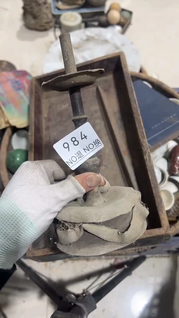 陶瓷石**哥工艺品1028984