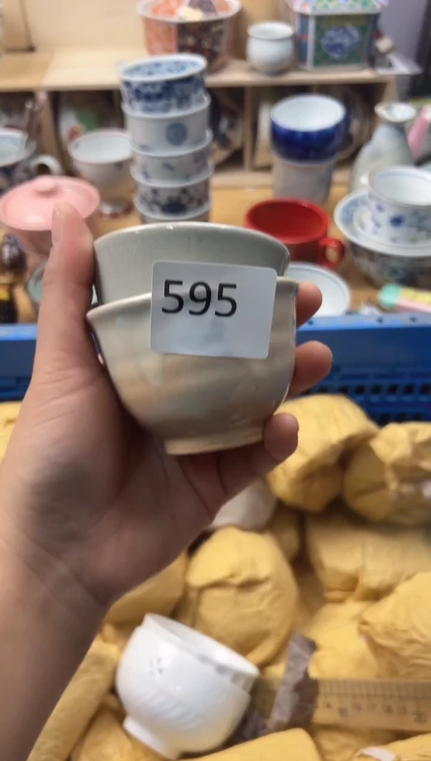 瓷片惊*