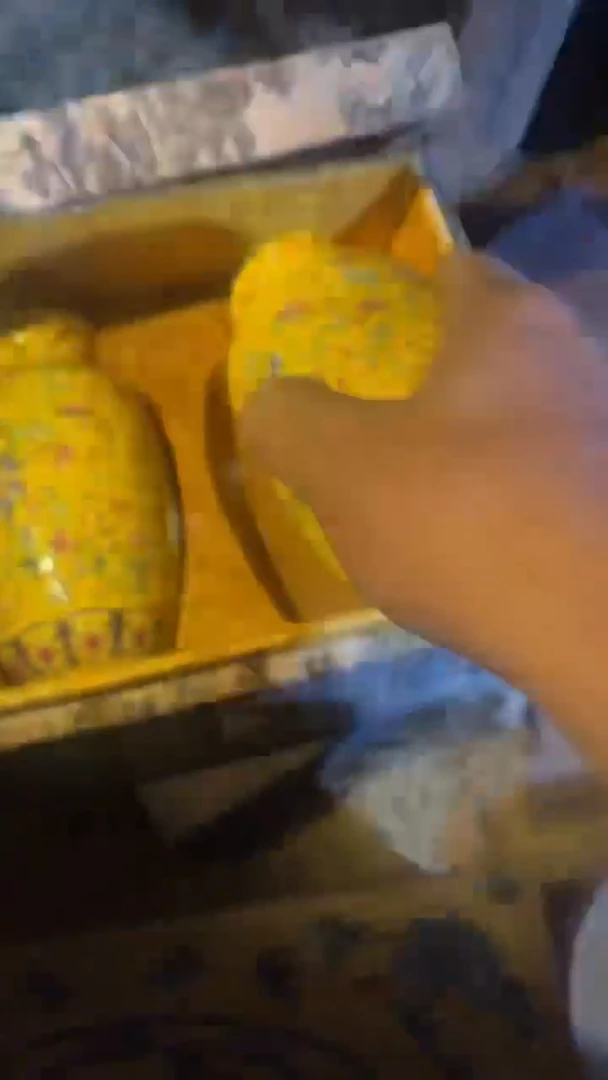 木1对黄色冬瓜瓶子