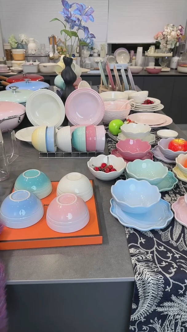 【闪购商品】瓷四色米饭碗