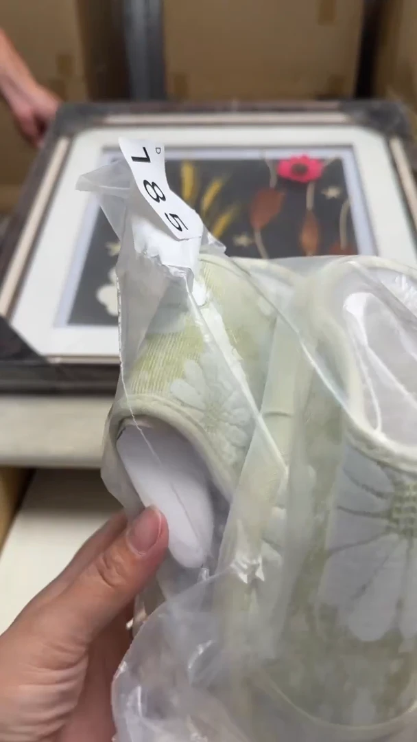 瓷片Q***儿瓷器全场漏漏漏默认微瑕介意慎拍！