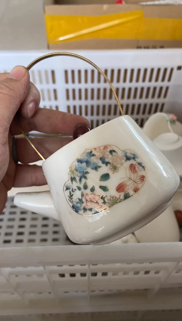 杯无运费险有瑕疵的摄影的产品有使用过的痕迹有点脏介意勿拍