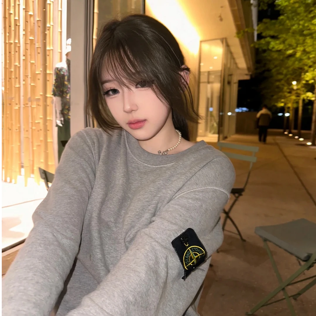 未使用 STONE ISLAND 徽章纯色圆领长袖套头卫衣 灰泥色/M