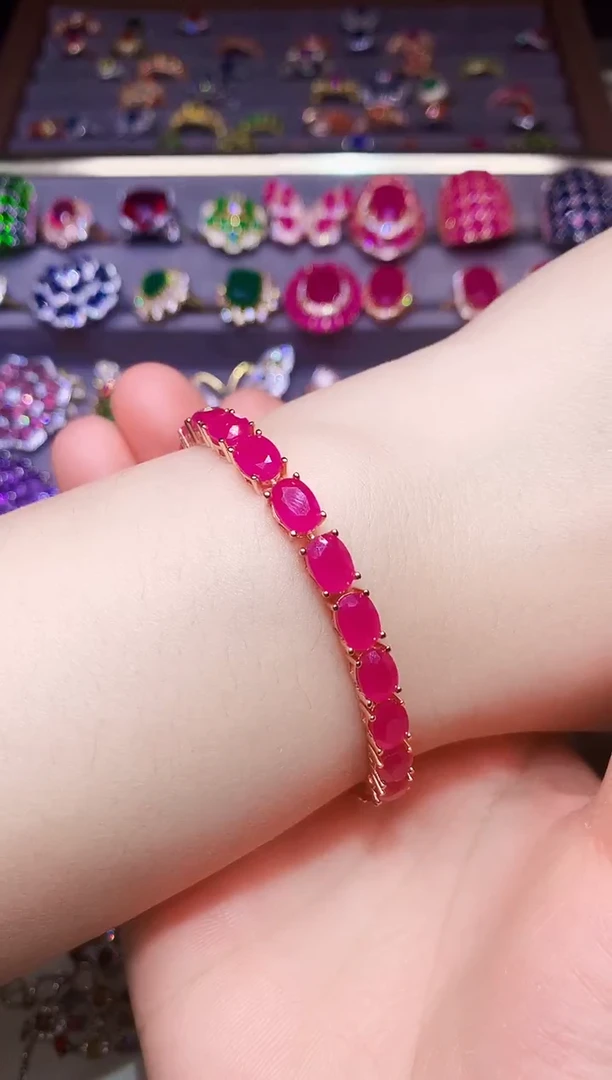 银S925镶嵌手链红宝石.....