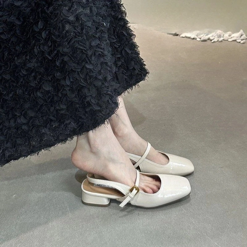 梦孜百丽小众温柔时尚方头粗跟包头凉鞋女鞋子夏季气质单鞋百搭