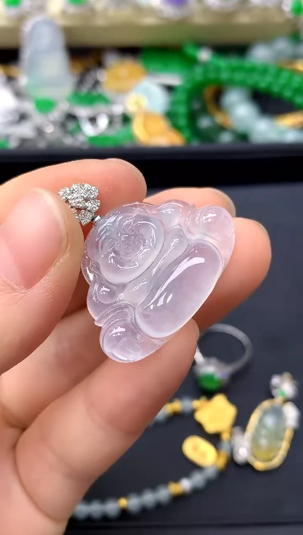 颈饰18K金镶嵌翡翠250-中国好珍宝