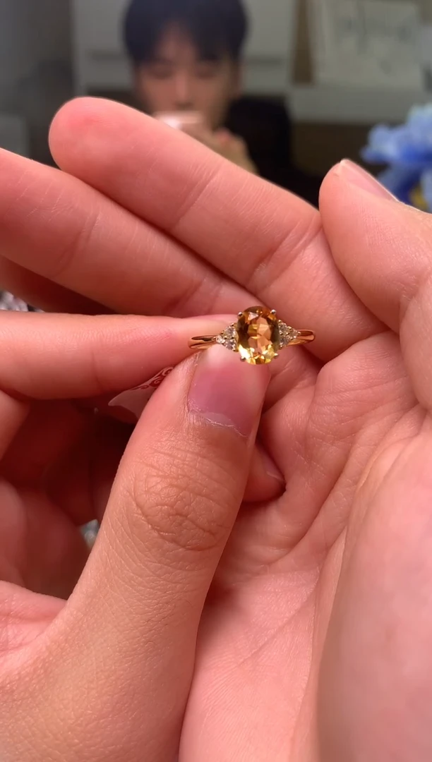 银S925镶嵌戒指黄晶....