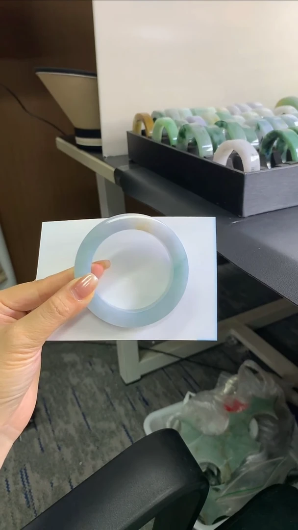 未镶嵌翡翠手镯定制定制翡翠梦幻激光幻彩