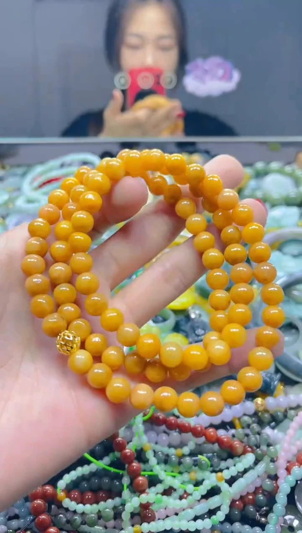 颈饰未镶嵌翡翠7MM/C/翡翠A货，一件也是批发价