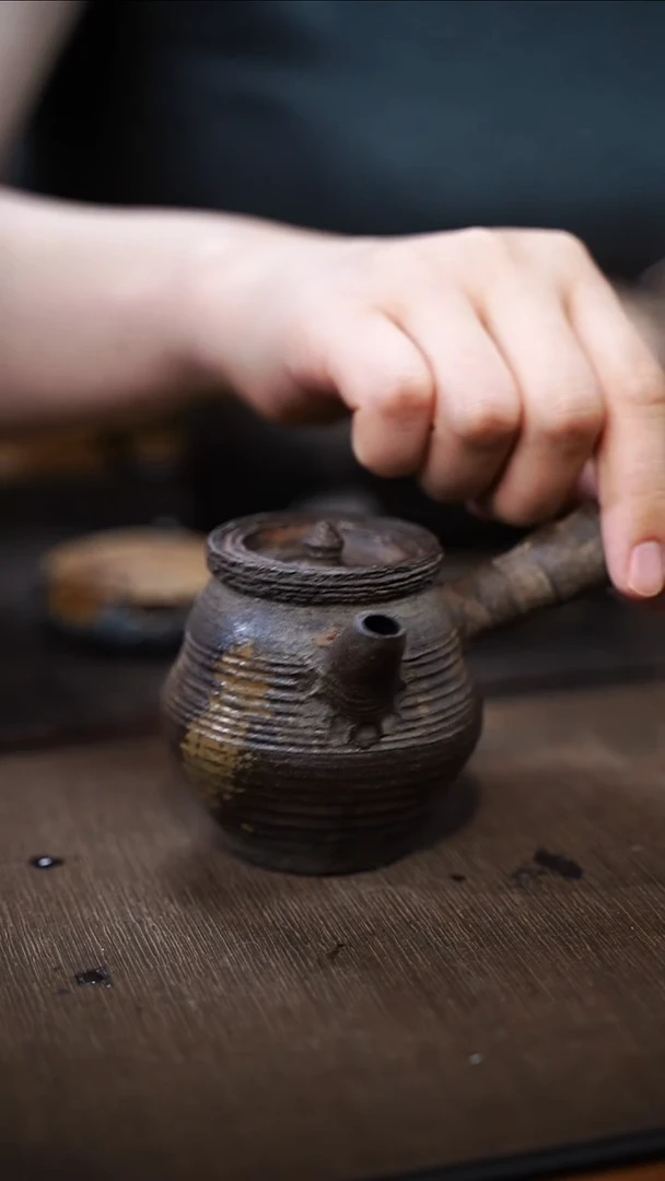 全手工制作  古南蛮侧把壶