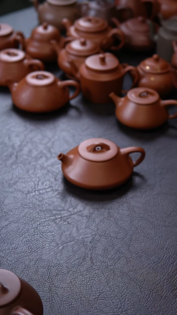 【闪购商品】紫砂茶壶135C 朱泥 蕴瓢