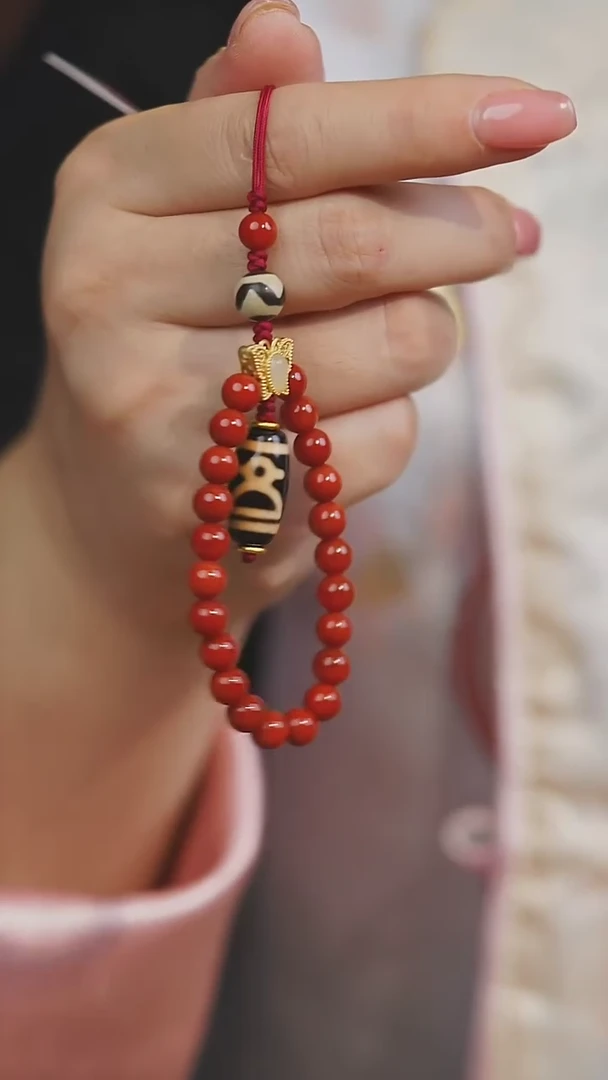 【闪购商品】玛瑙/玉髓手串未镶嵌多样性发其一