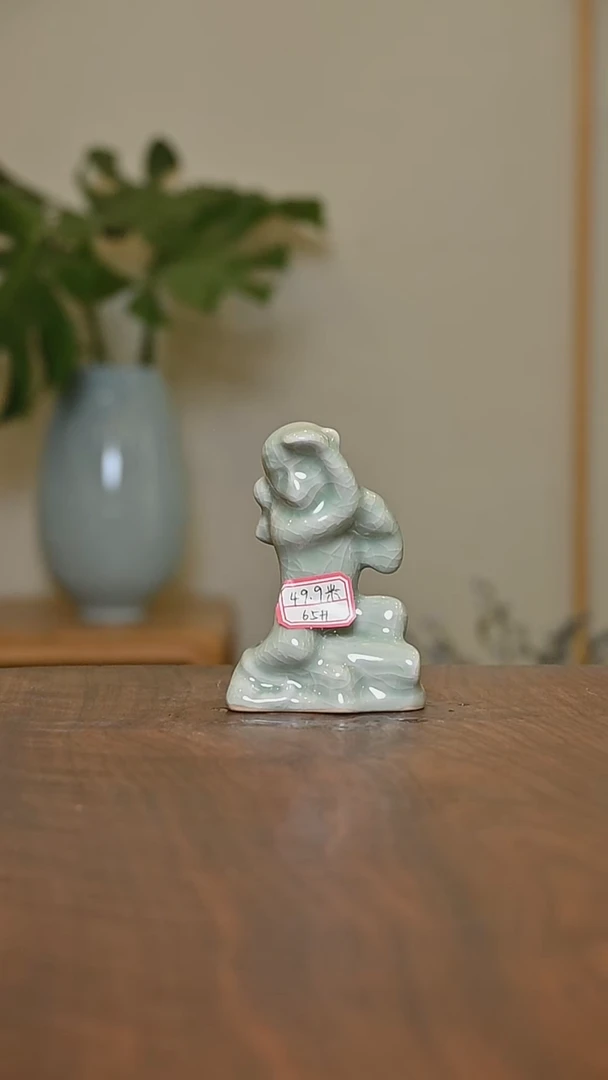 65#小摆件 荷叶青釉 微瑕 无款