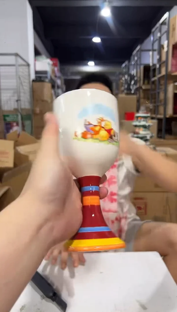 瓷片陶瓷维尼高脚杯