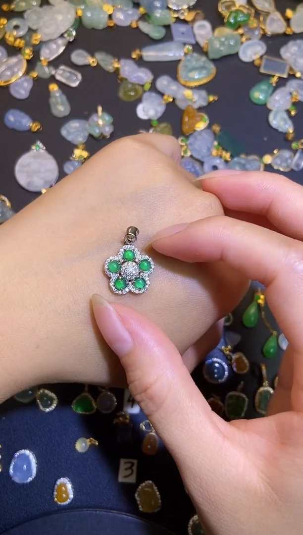 翡翠银S925镶嵌吊坠(不含链)天然A货翡翠