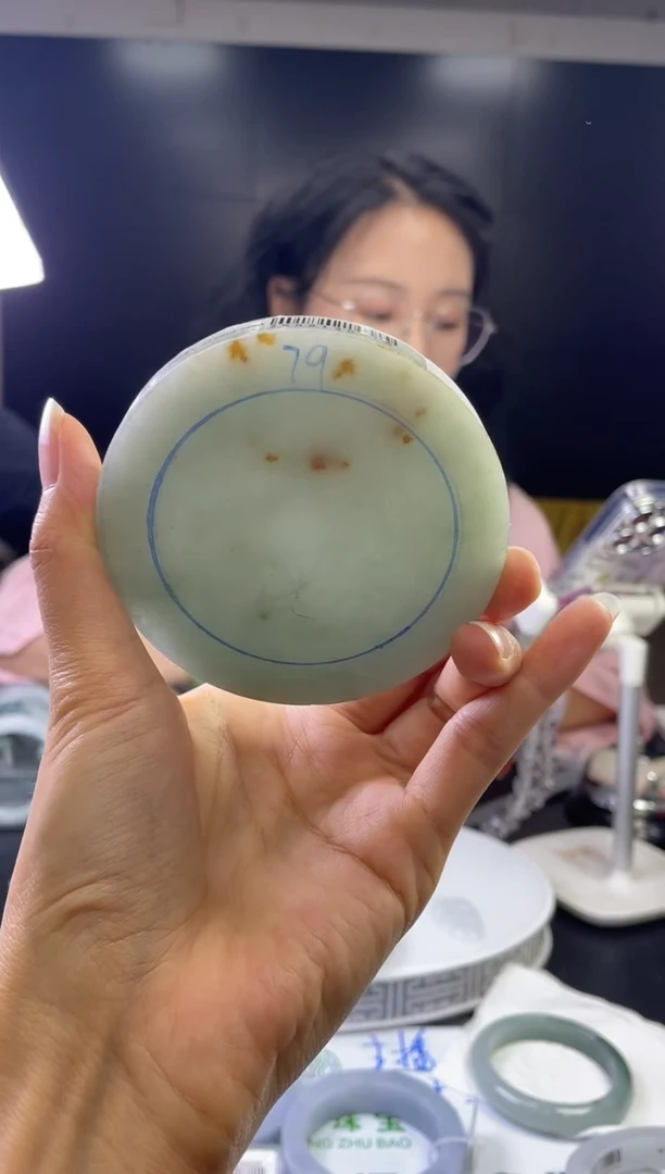 未镶嵌手镯定制翡翠睡***猫手镯