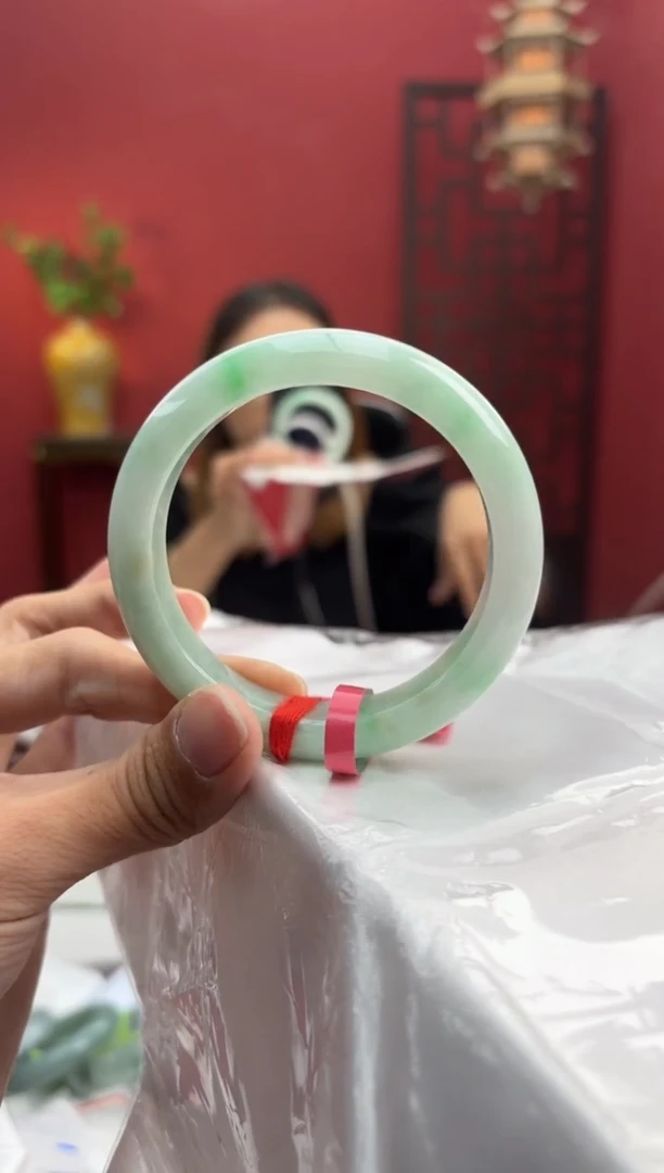 未镶嵌手镯翡翠翡翠手镯