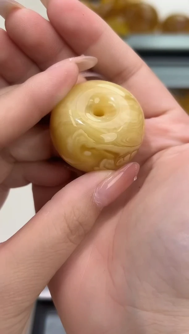 裸石琥珀未镶嵌琥珀蜜蜡吊坠