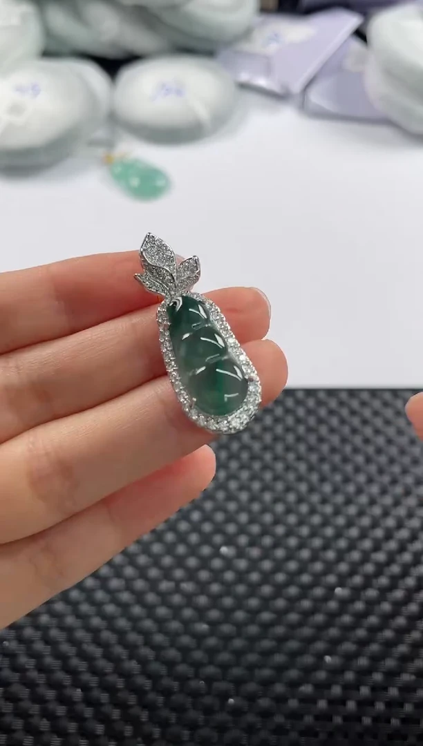 颈饰未镶嵌翡翠9093豆子