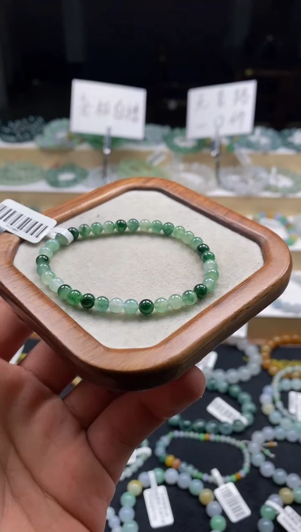 【闪购商品】翡翠手链未镶嵌天然A货翡翠