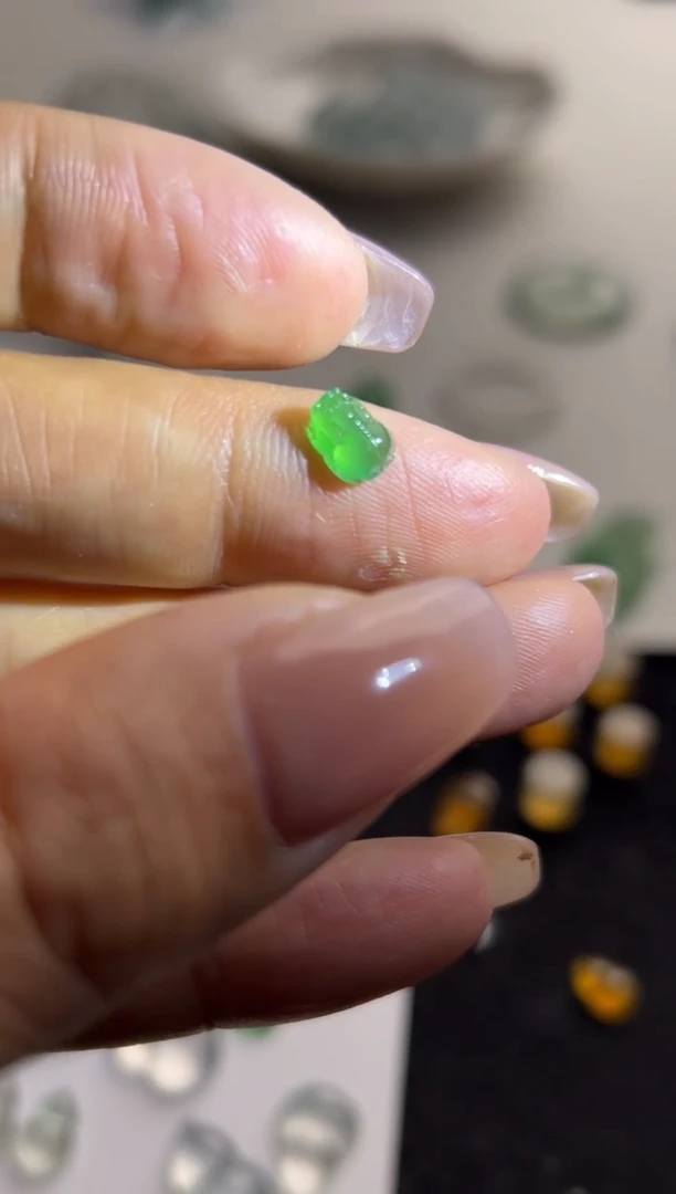 【闪购商品】定制翡翠未镶嵌绿貔貅1680+168-xxf047