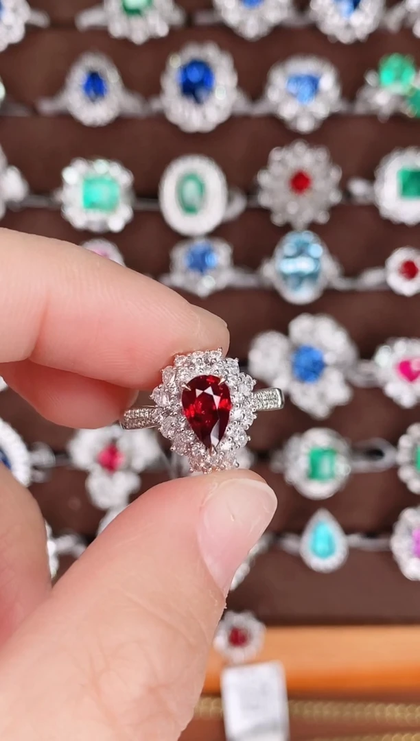 【闪购商品】红宝石18K金戒指18K金镶嵌1