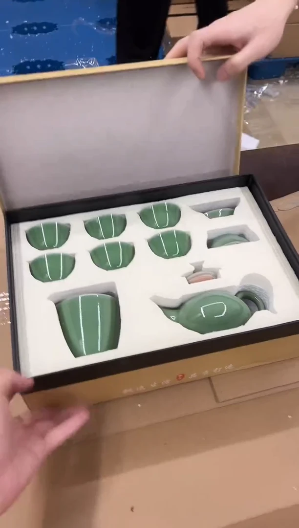 瓷片小强茶具套装