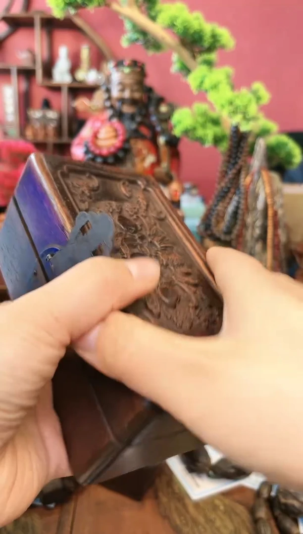 【闪购商品】妍妍清空编号：31-cx手球黑qi