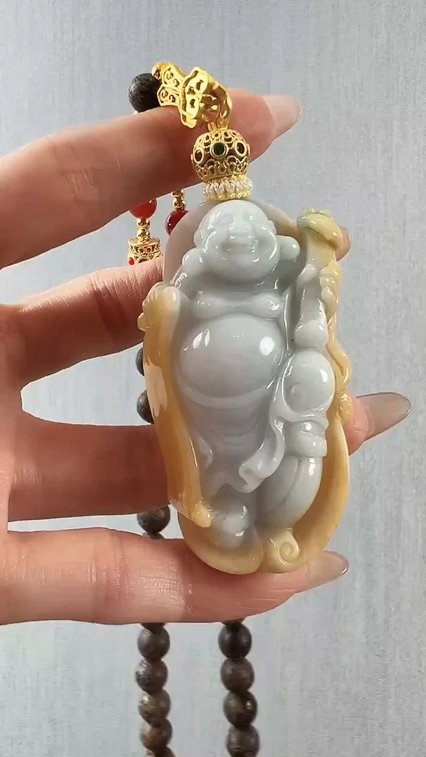 颈饰未镶嵌翡翠佛公
