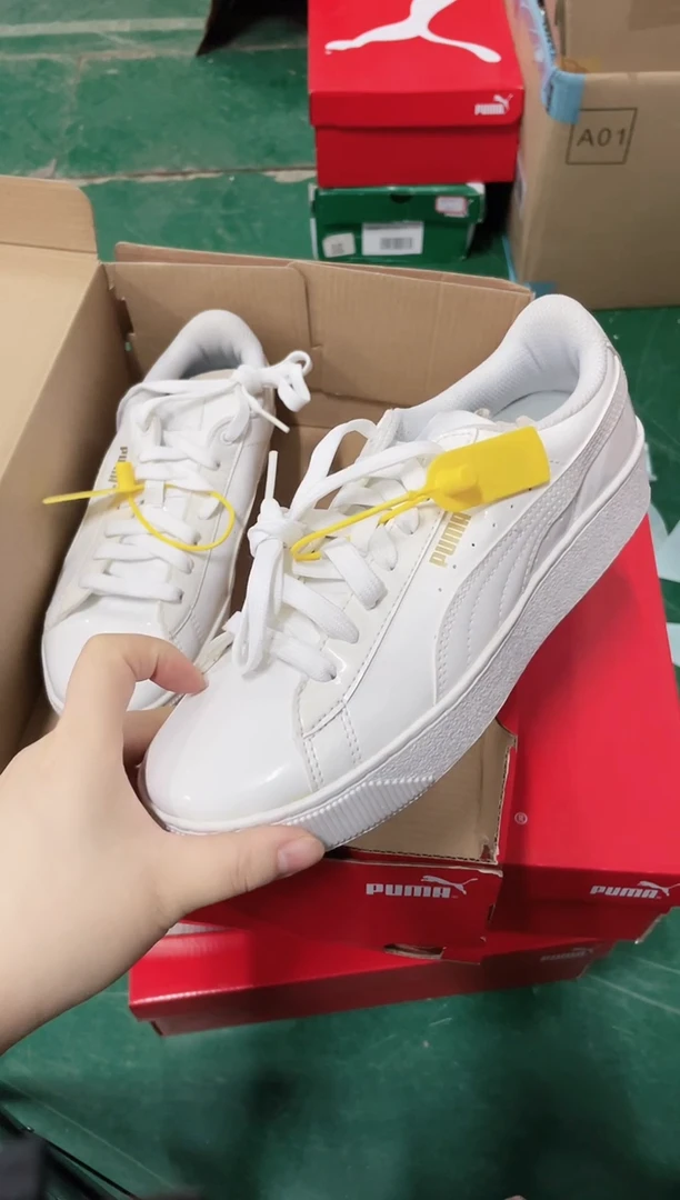 彪马时尚休闲运动鞋37M  GG39