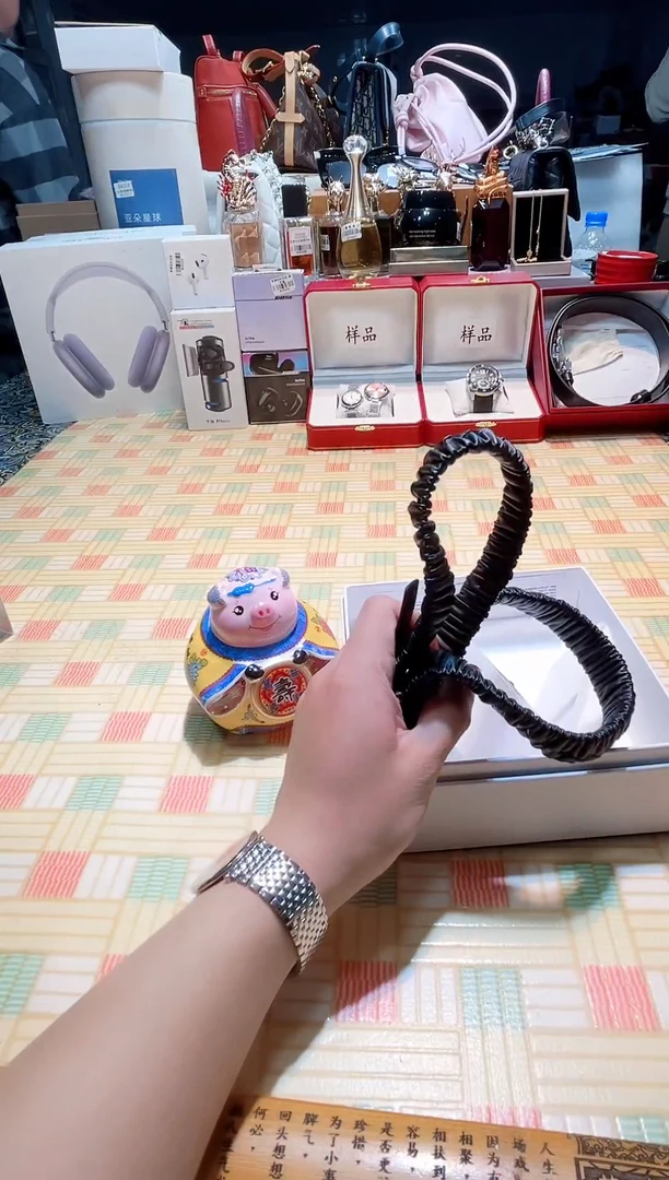 瓷片瓷器 库房到期 全部地板价@@1