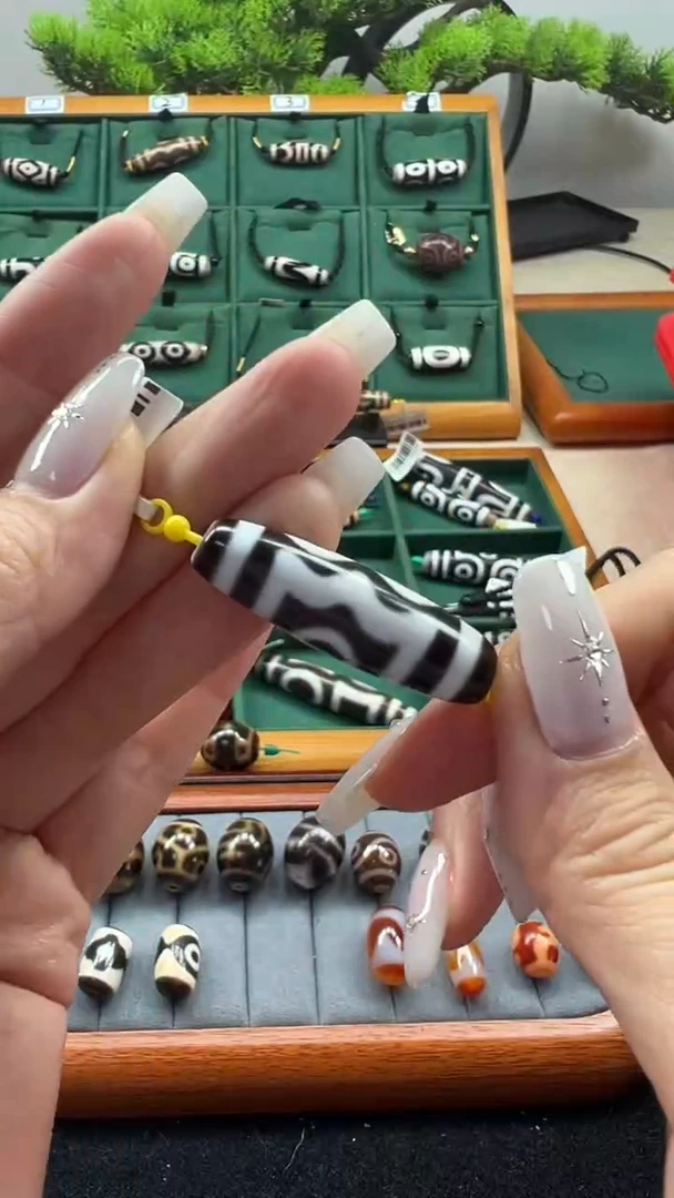 玛瑙/玉髓（覆膜）颈饰未镶嵌122（微瑕随机发货）