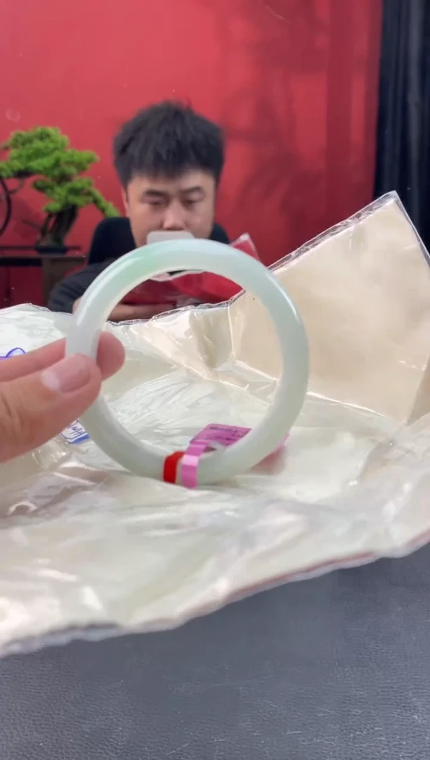 未镶嵌手镯翡翠11