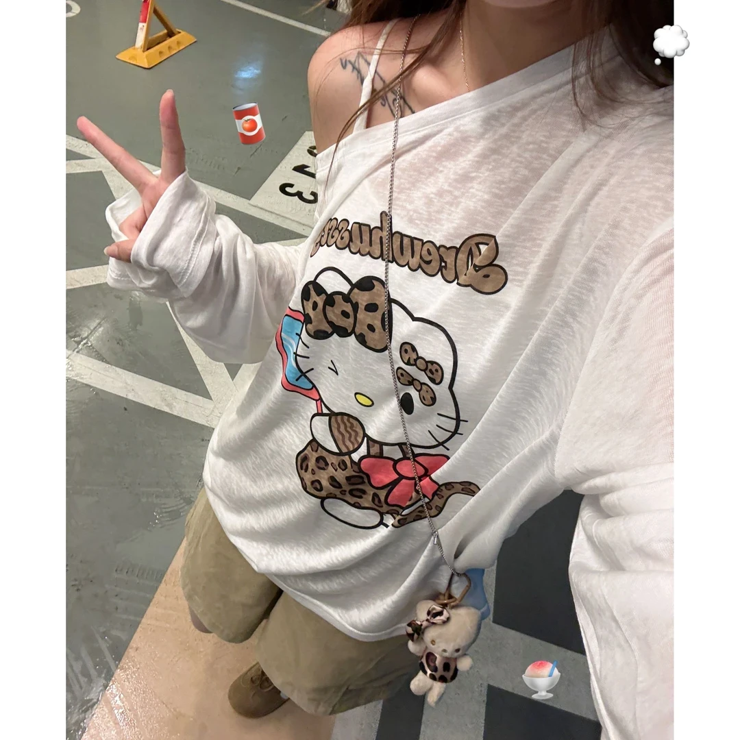 “豹纹kitty”卡通印花斜肩长袖t恤宽松薄款防晒衫带挂件