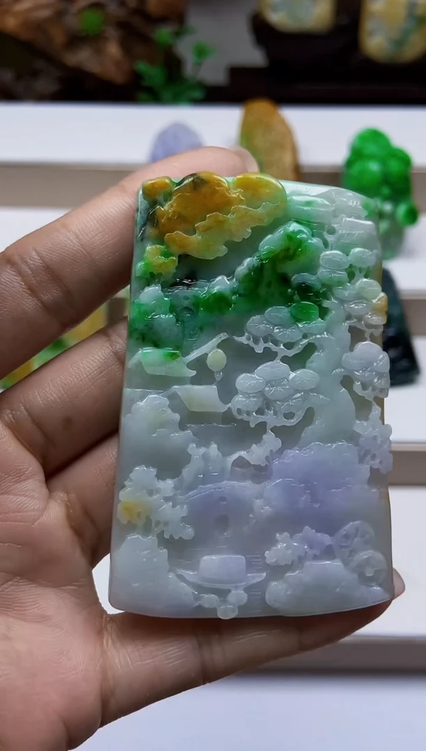 颈饰未镶嵌翡翠翡翠A货