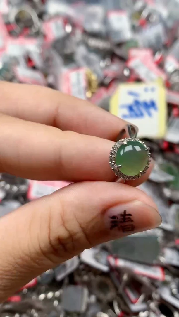 银S925镶嵌戒指翡翠天然A货缅甸翡翠